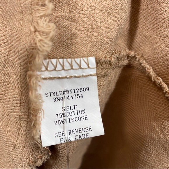 NEW Davi & Dani Studded Fringe Shirt Lightweight Layer Shacket Boho size S Small - Picture 12 of 12